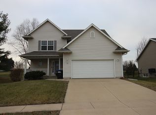 135 Meghann Dr, Marion, IA 52302