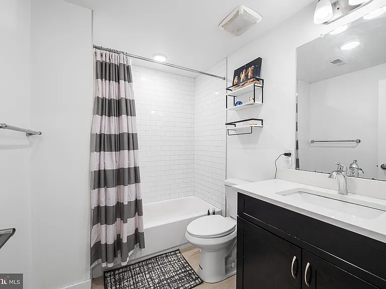 1640 N 5th Ct #29-A — Photo 12