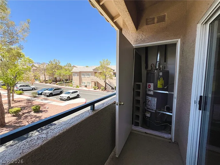 2100 Quarry Ridge St #207 — Photo 90