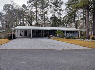 2935 Neal Dr, Pineville, LA 71360