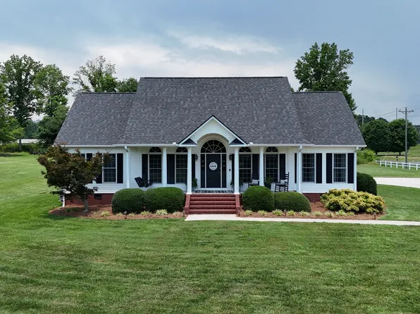 20 Bonnie Pearl Ln, Cleveland, GA 30528