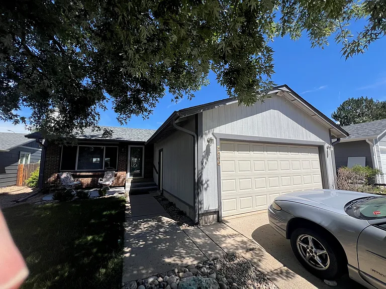 3508 S Norfolk Way — Photo 2