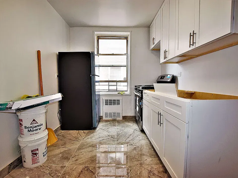 1310 Avenue R #6