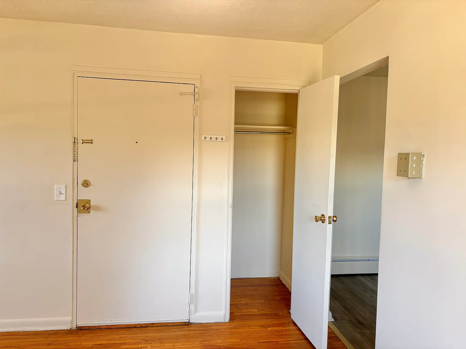 1 bed, 700 sqft, $1,725 — Photo 4