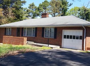 885 N Madison Rd, Orange, VA 22960