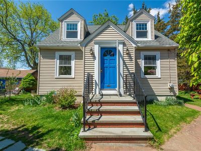 31 Errol St, Warwick, RI, 02888