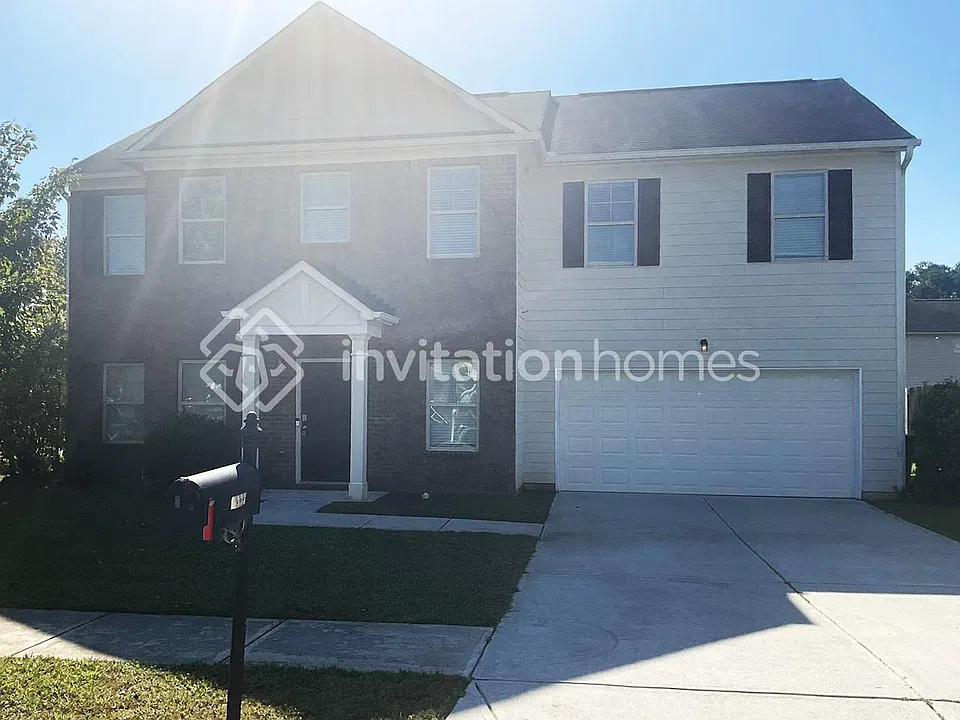 1611 Ewing Farm Dr