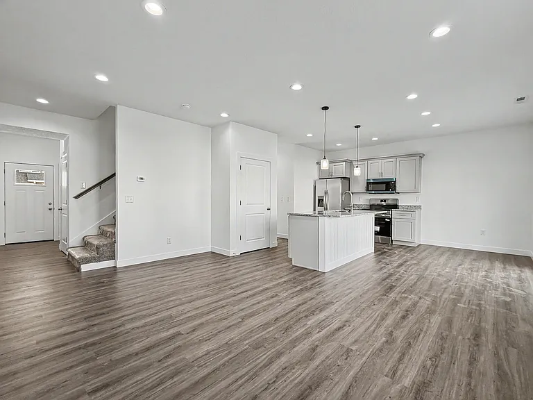 5330 Gaines St — Photo 13