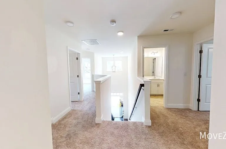 495 Village Bend Dr — Photo 25