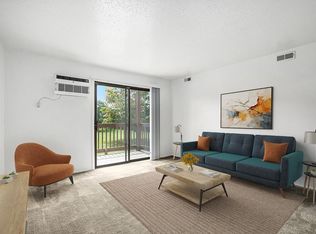 Trappers Cove Apartments, Lansing, MI 48910