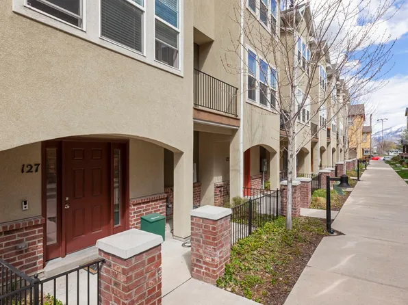 127 W Arbroath Ln, South Salt Lake, UT 84115