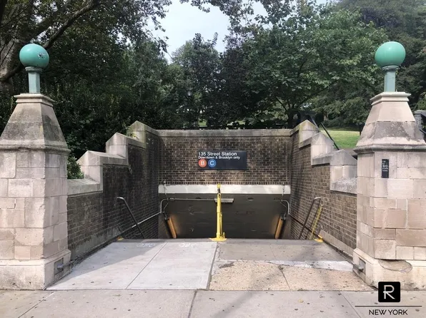 260 West 135th Street image 13 of 15