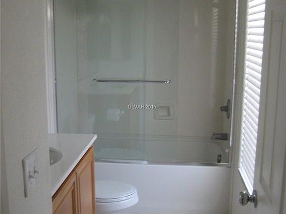 3rd image of 561 Beckton Park Ave