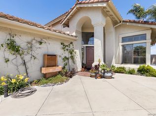 2099 White Birch Dr, Vista, CA 92081