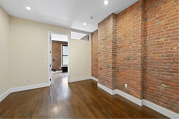 Rented by Douglas Elliman | media 18