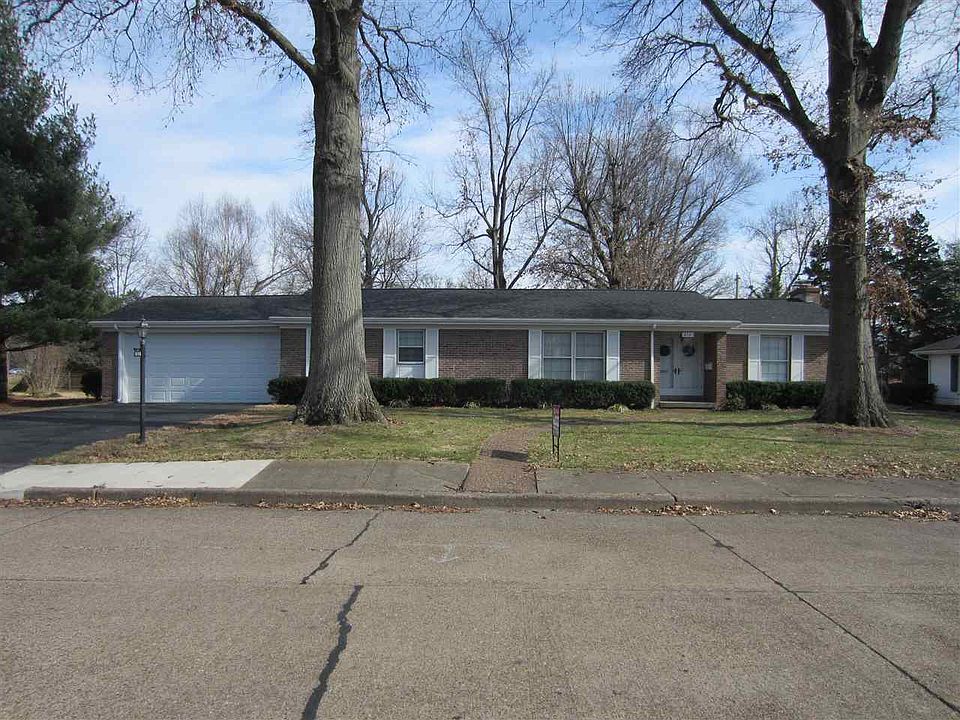 1st image of 616 Trinity Dr