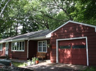 2220 Audubon Rd, Chaska, MN 55318