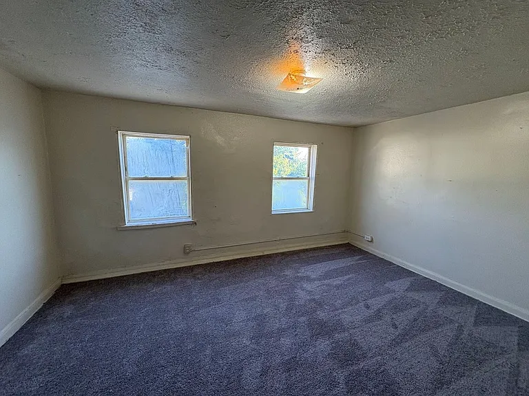1534 Parkhill Pl NE — Photo 7