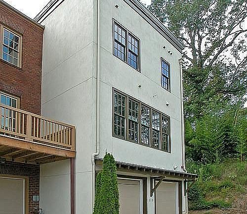 2nd image of 1110 Durham Pl