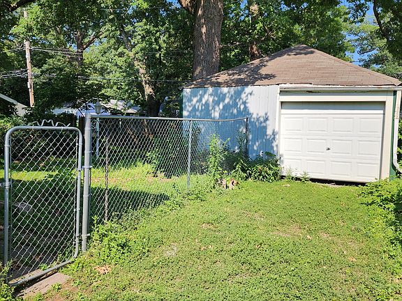 3rd image of 1543 26th St