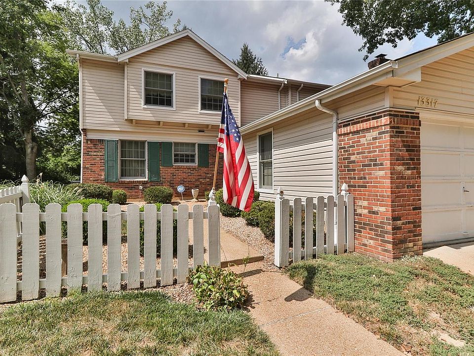 1st image of 13317 Woodlake Village Ct W