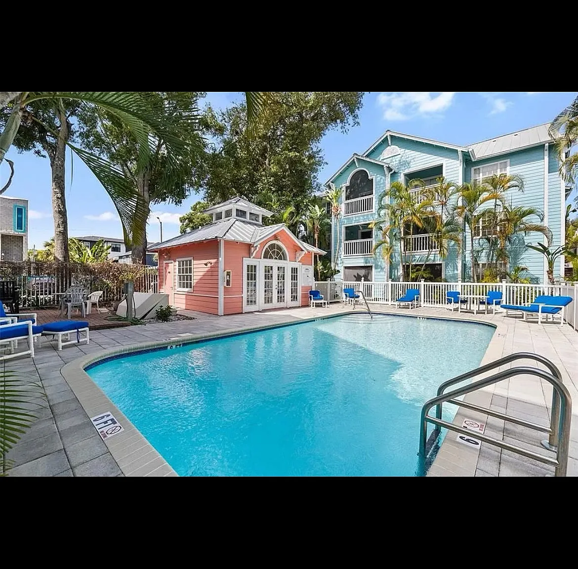 2 bed, 787 sqft, $2,300 — Photo 1