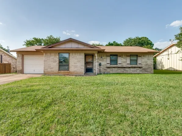 612 Glenn Dr, Euless, TX 76039