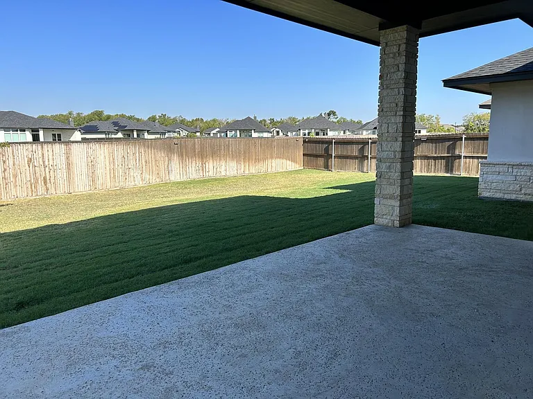 6426 Clayton Ct — Photo 20