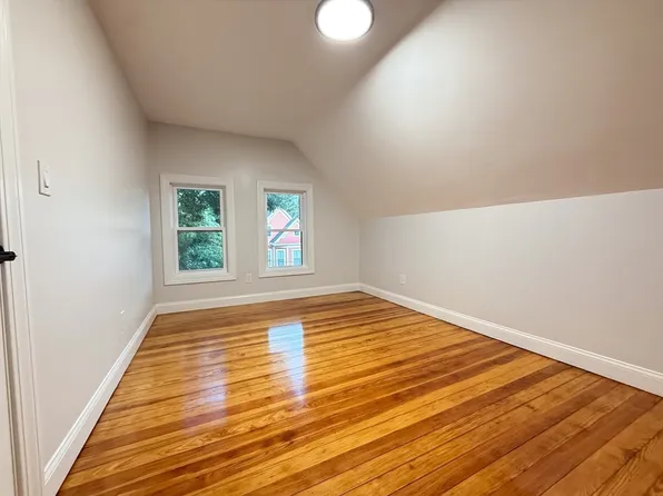 16 Willow Ave, Somerville, MA