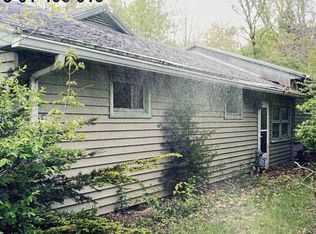 113 Mount Zion Rd, Eureka, IL 61530