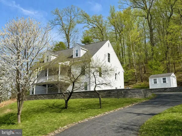 664 Brandy Rd, Front Royal, VA 22630