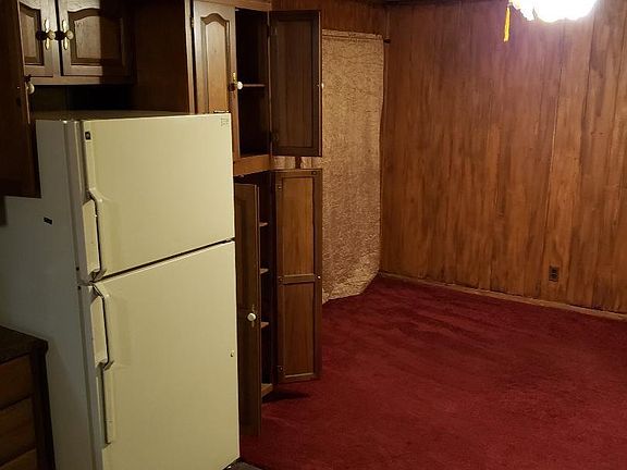 4th image of 1503 E 50th Pl