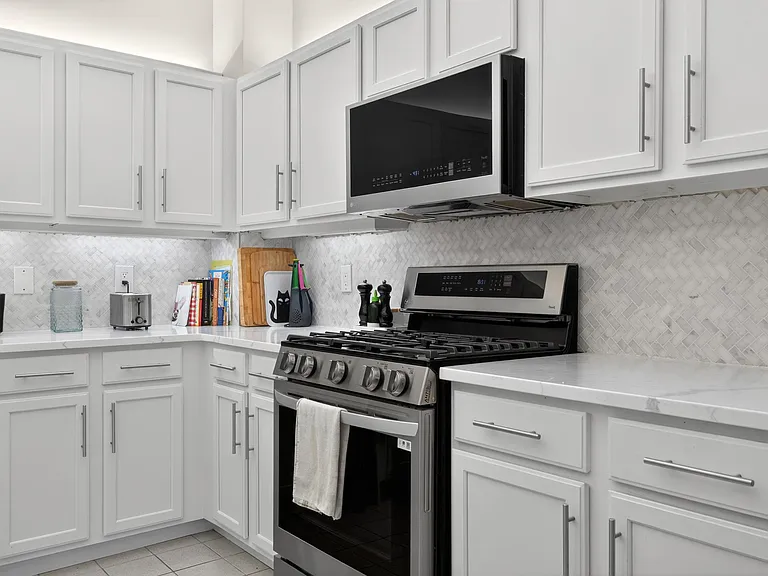 46 Mercer St #7 — Photo 12