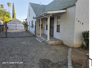 1619 E Cambridge Ave, Fresno, CA 93704