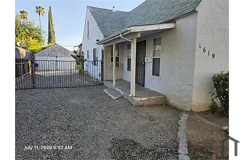 1619 E Cambridge Ave #- Photo 1 1619 E Cambridge Ave #- Photo 1