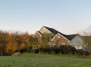 19527 Yellow Schoolhouse Rd, Round Hill, VA 20141