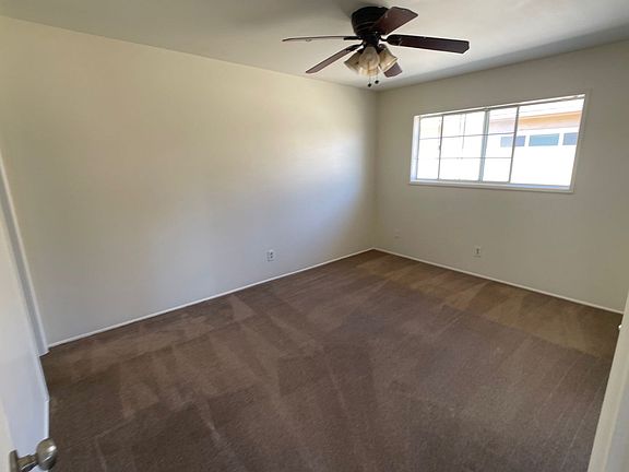 5th image of 598 Walker Ave #598
