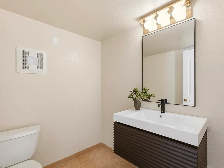 7175 Cahen Dr — Photo 16