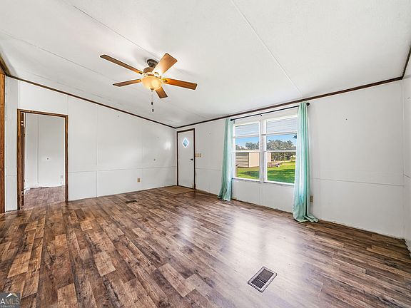 3rd image of 2092 Sand Rock Ave