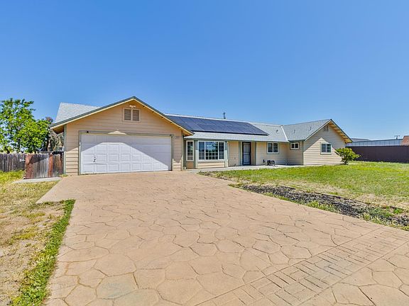 2nd image of 36805 Blanca Ave
