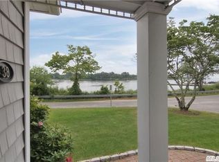 38 Riviera Dr, Mastic, NY 11950