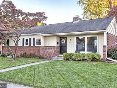 110 E Maplewood Ave, Mechanicsburg, PA, 17055