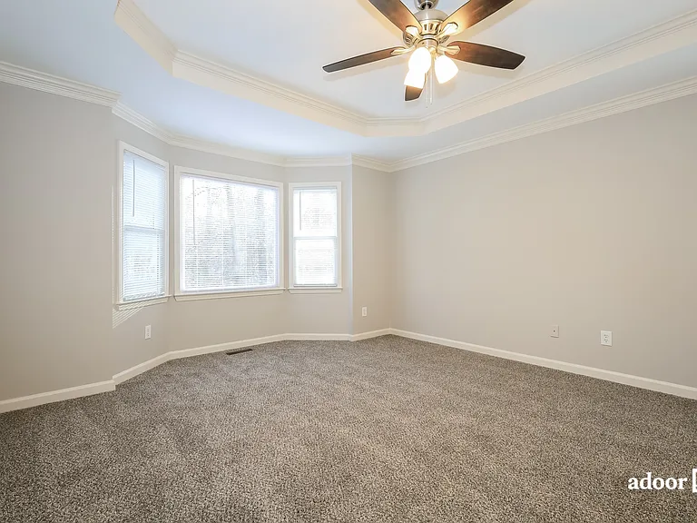 459 Amsterdam Way — Photo 11