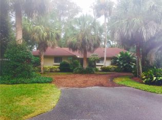 1 Pelican St, Hilton Head Island, SC 29928
