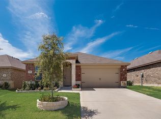 809 Costlow Ln, Fate, TX 75189
