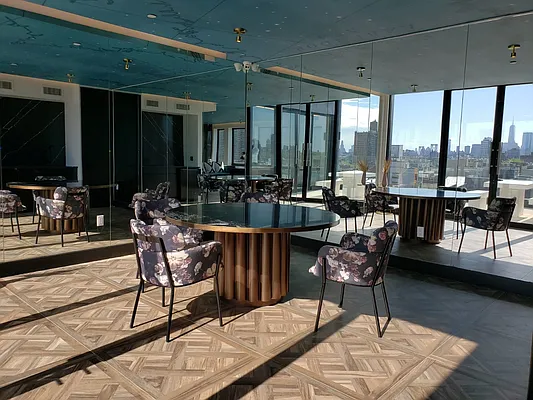 Rented by Lodger Corp | media 37