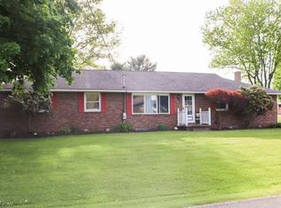 10048 Valleydale St SE, Magnolia, OH 44643