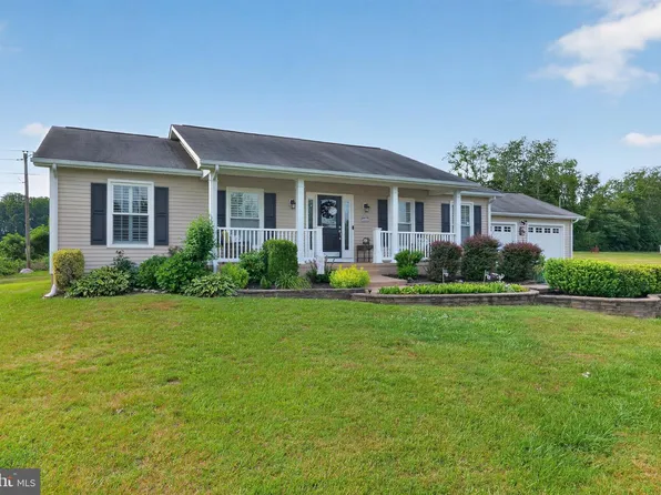 5 Concord Dr, Stafford, VA 22556