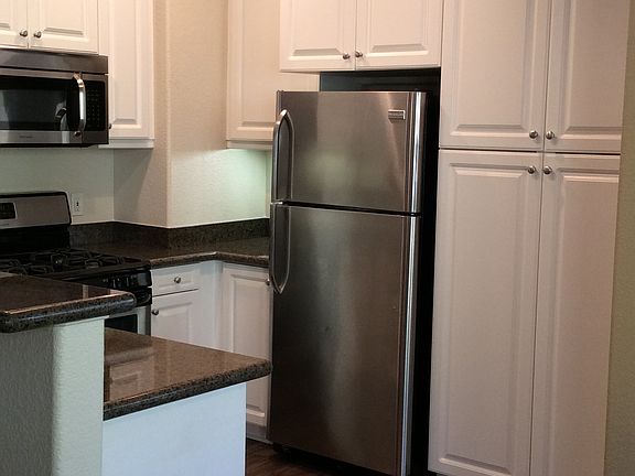 2nd image of 12385 Creekview Dr Unit 125
