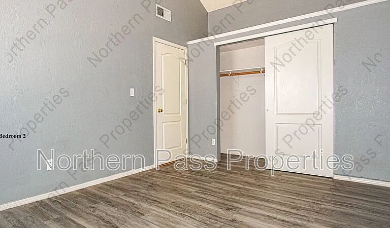 12107 Valley Quail Dr — Photo 17